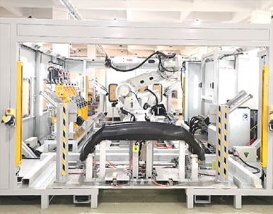 前后保險杠超聲波柔性沖孔、焊接一體機